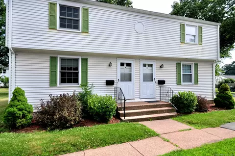 4 Firethorn Dr #4, Glastonbury, CT 06033