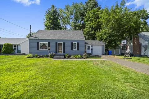 118 Hartford Ave, Newington, CT 06111