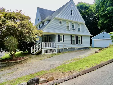 31 Cottage St, Winchester, CT 06098