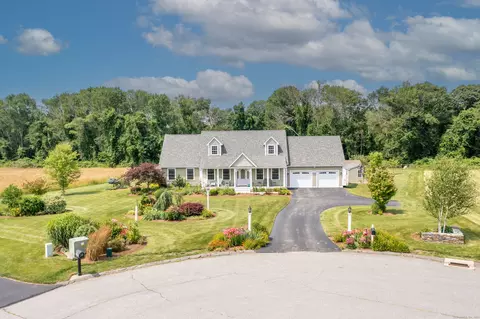 11 Finn Ln, Plainfield, CT 06374