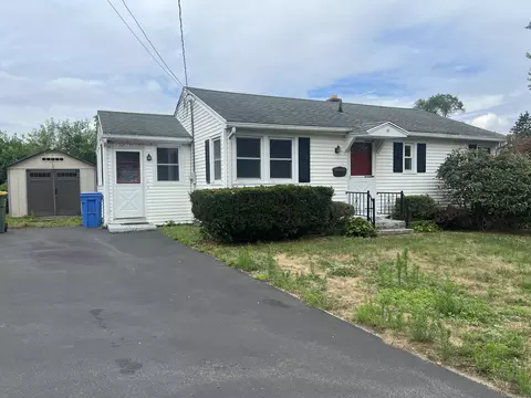 18 Wyoming Ave, Waterbury, CT 06706