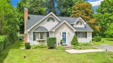 5 Ertel Dr, Vernon, CT 06066