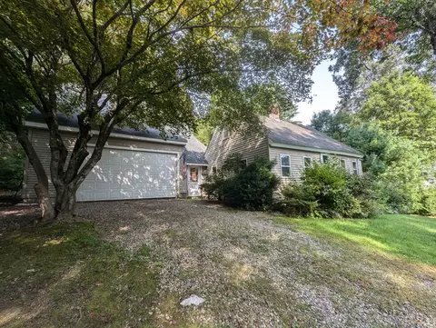331 Jones Hollow Rd, Marlborough, CT 06447
