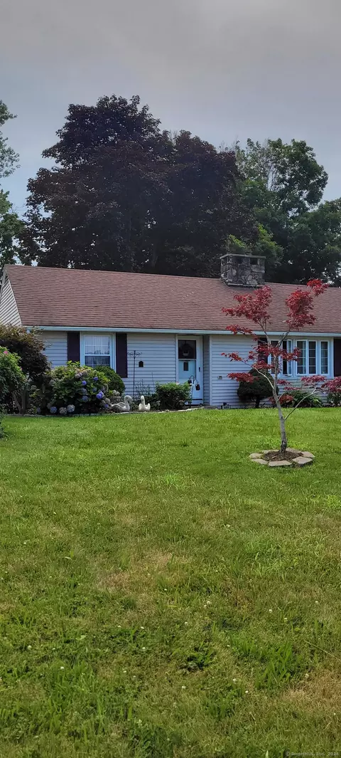 999 Long Hill Rd, Middletown, CT 06457