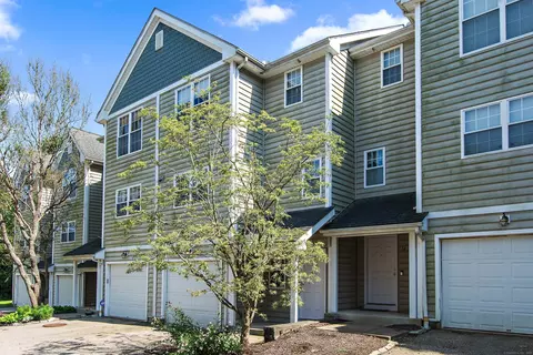15 Forestview Dr #15, Norwich, CT 06360