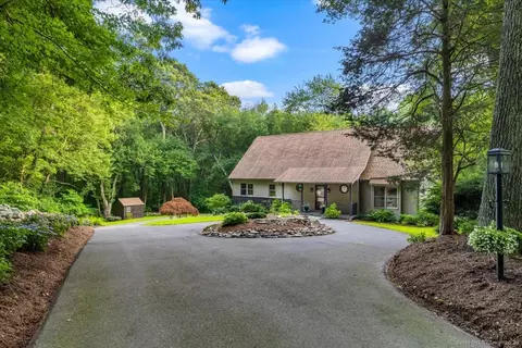 16 Fordham Trl, Old Saybrook, CT 06475