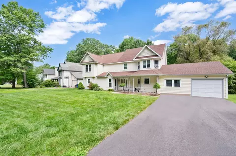 6 Arrowwood Cir #6, South Windsor, CT 06074