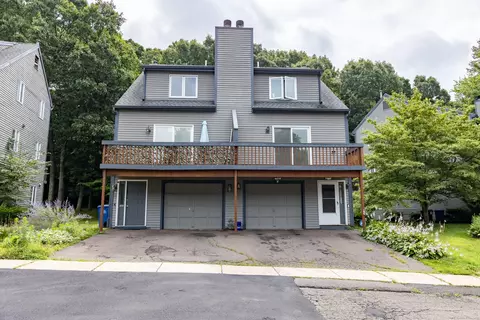 38 Woodland Rdg #38, Meriden, CT 06450