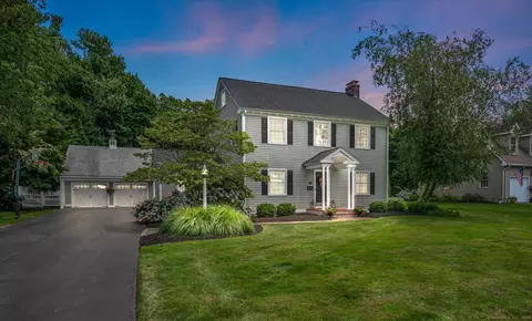 36 Clarkridge Rd, Wethersfield, CT 06109