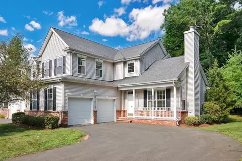 44 Marble Faun Ln #44, Windsor, CT 06095
