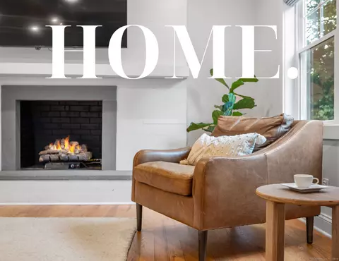 31 Lloyd Pl, Fairfield, CT 06825