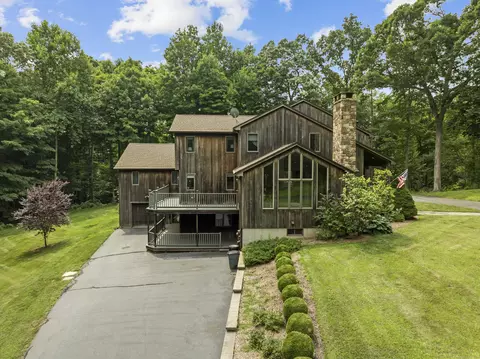 24 Whiting Farm Rd, Branford, CT 06405