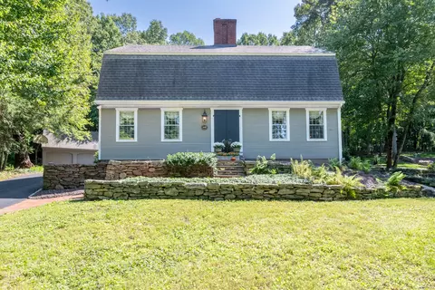 448 Weir St, Glastonbury, CT 06033