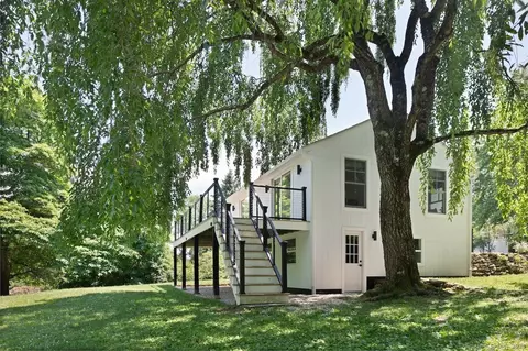 134 Wells Hill Rd, Salisbury, CT 06039