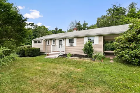 11 High St, Middletown, CT 06457