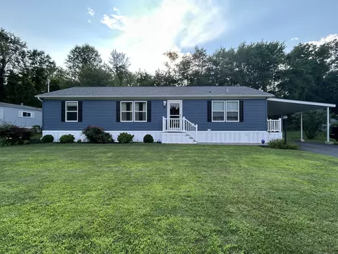 24 Brookside Dr, Southington, CT 06489
