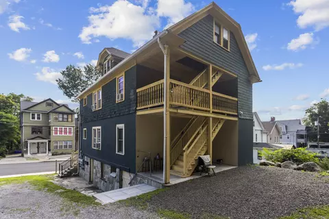 107 Wolcott St, Waterbury, CT 06705