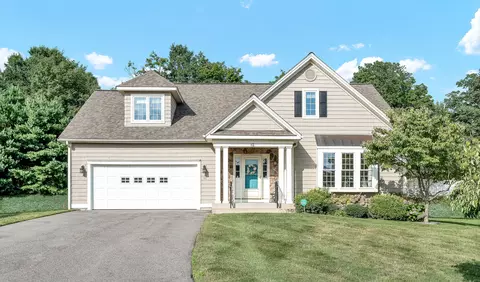 61 Dogwood Ct #61, Rocky Hill, CT 06067