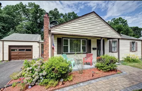 89 Timothy St, Newington, CT 06111
