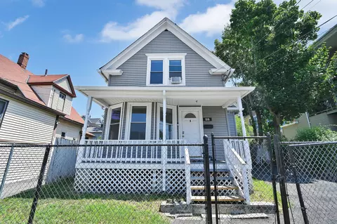 28 Bell St, Bridgeport, CT 06610