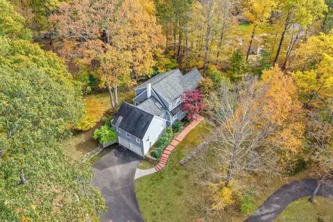 132 Peaceable Hill Rd, Ridgefield, CT 06877