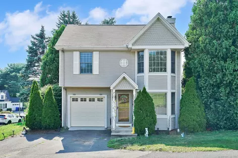 7 Bittersweet Ln #7, South Windsor, CT 06074