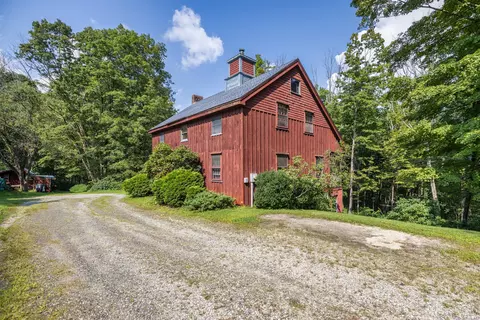 350 E Old Route 6, Hampton, CT 06247