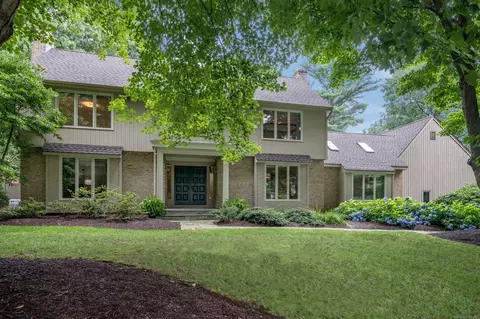 42 High Ridge Holw, Avon, CT 06001