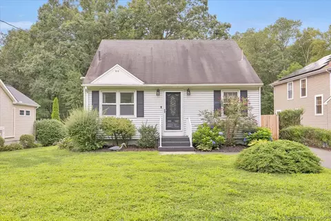 185 Porter Ave, Middlebury, CT 06762