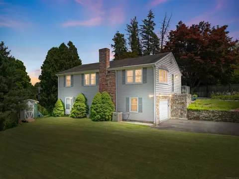 252 John St, Newington, CT 06111