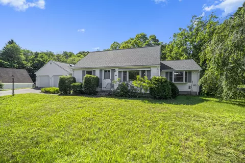 84 Weymouth School Rd, Enfield, CT 06082