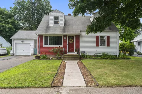 306 Belden Rd, Hamden, CT 06514