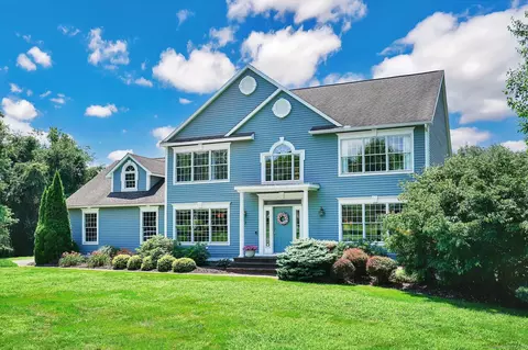 17 Coldspring Xing, Glastonbury, CT 06073