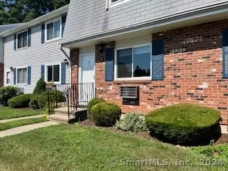 5 Heritage Woods #5, Wallingford, CT 06492