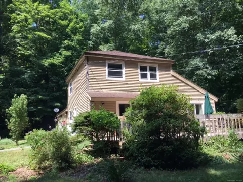 157 South Rd, Bolton, CT 06043