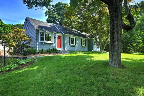 899 Indian Hill Rd, Orange, CT 06477
