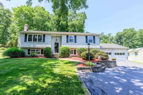 73 N Airline Rd, Wallingford, CT 06492
