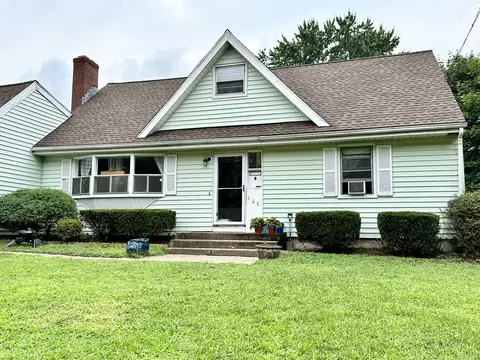 145 Cushman Dr, Manchester, CT 06042