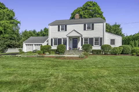 1424 Mill Hill Ter, Fairfield, CT 06890