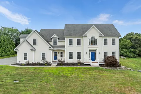 20 Sable Dr, Ledyard, CT 06339