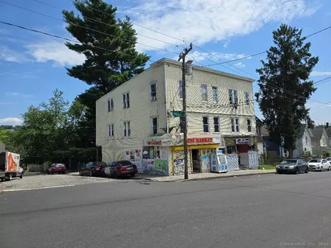 72 Hill St, Waterbury, CT 06704