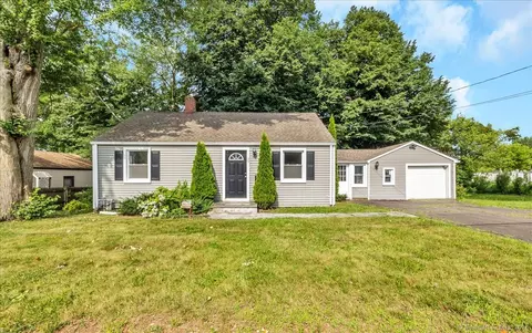55 Meriline Ave, West Hartford, CT 06110