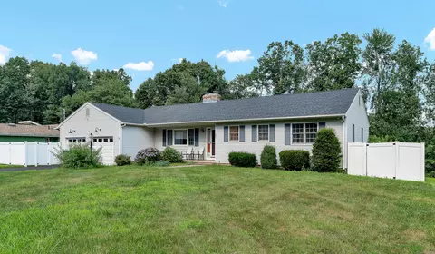 32 Trelli Ln, Bristol, CT 06010
