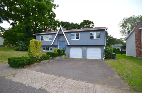30 Van Buskirk Ave, Stratford, CT 06614