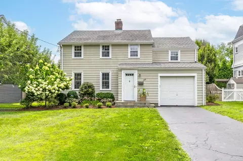 288 Birch Rd, Fairfield, CT 06824