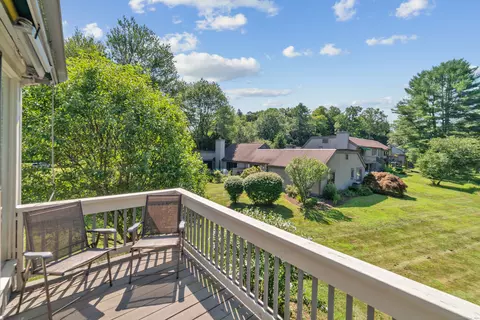 344 Heritage Vlg #C, Southbury, CT 06488