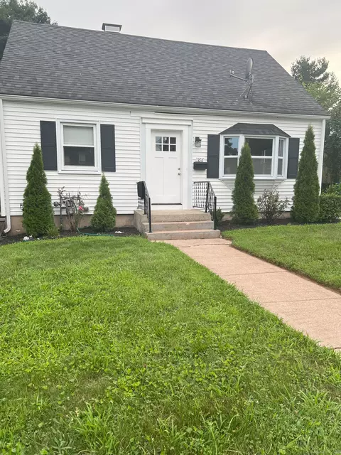 166 Westminster St, Hamden, CT 06518