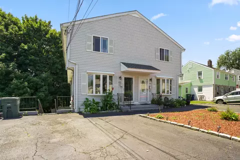 233 High Ridge Dr, Bridgeport, CT 06606