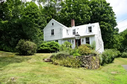 59 Old Sherman Hill Rd, Woodbury, CT 06798
