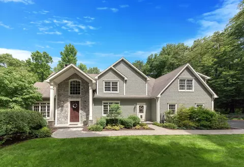 99 Old Stagecoach Rd, Redding, CT 06896